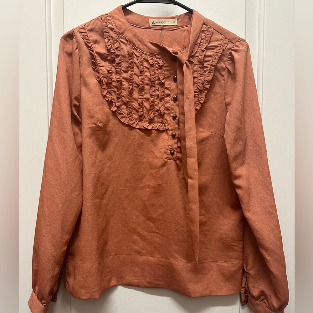NWOT Comme Toi Women's Brown Long Sleeve Mock Neck Ruffle Details Tunic Top S